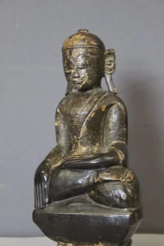 Buddha in Legno Intagliato e Laccato, Laos, Inizio XIX Secolo — Buono stato
