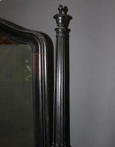 Espejo Psiqué Napoléon III en Madera Lacada en Negro, Siglo XIX — Muy buen estado