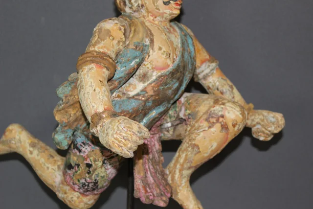 Guardián de Templo, Escultura Policromada, India, Finales del Siglo XIX — Buen estado