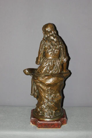 Bronze, Die Mandolinenspielerin von Paul Eugène Mengin, 19. Jahrhundert — Sehr guter Zustand