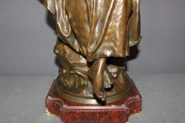 Bronze, Die Mandolinenspielerin von Paul Eugène Mengin, 19. Jahrhundert — Sehr guter Zustand