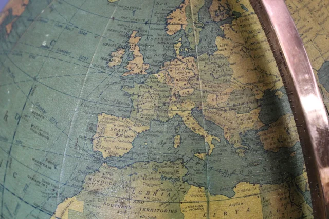 Staande Wereldbol, Rand McNally, USA, 20e eeuw — Goede staat