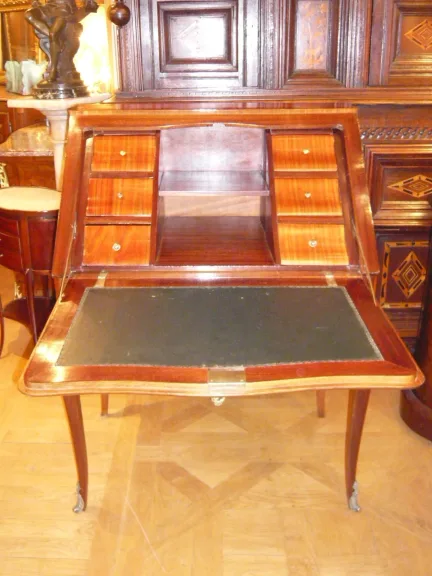 LOUIS XV STYLE SLOPE TOP SCHREIBTISCH
