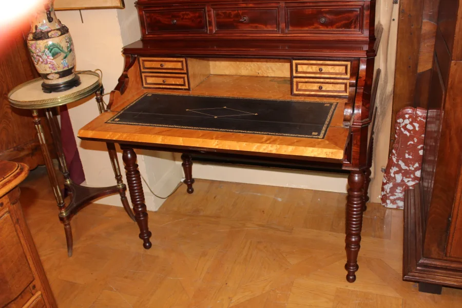 Bureau vitrine Louis Philippe