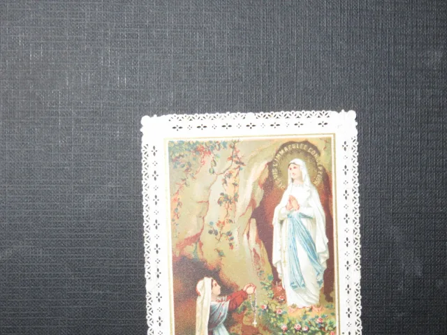 Image pieuse, dentelle, Notre Dame de Lourdes, époque début 20ème.
