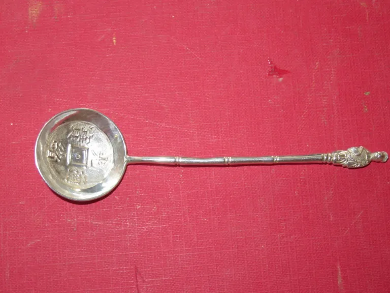 Onze Cuillères En Argent, époque Fin 19ème.
