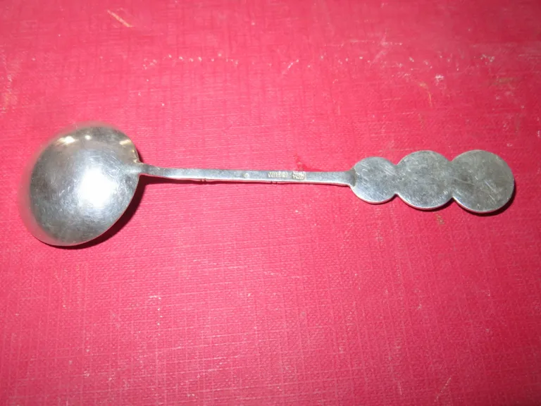 Onze Cuillères En Argent, époque Fin 19ème.