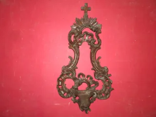 18th C HOLY WATER FOUNT