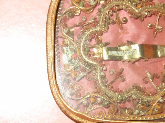18. C RELIQUARY