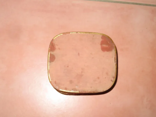 18. C RELIQUARY