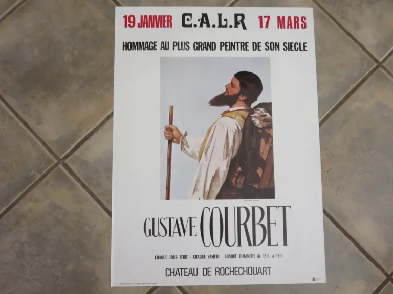 Lot de 100 affiches d'expositions  au Chateau de Rochechouart époque  20 ème.