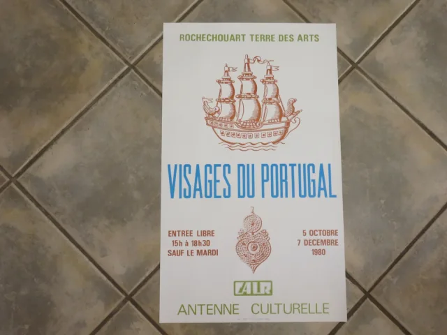 Lot de 100 affiches d'expositions  au Chateau de Rochechouart époque  20 ème.