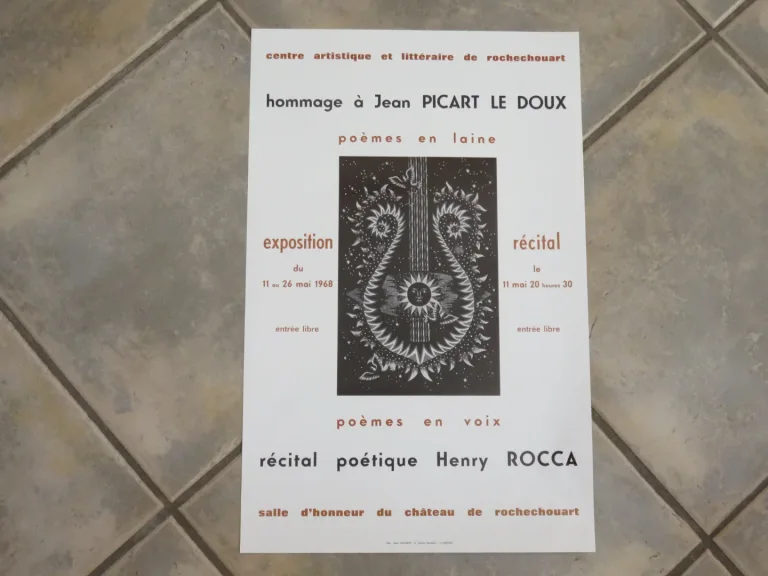Lot de 100 affiches d'expositions  au Chateau de Rochechouart époque  20 ème.