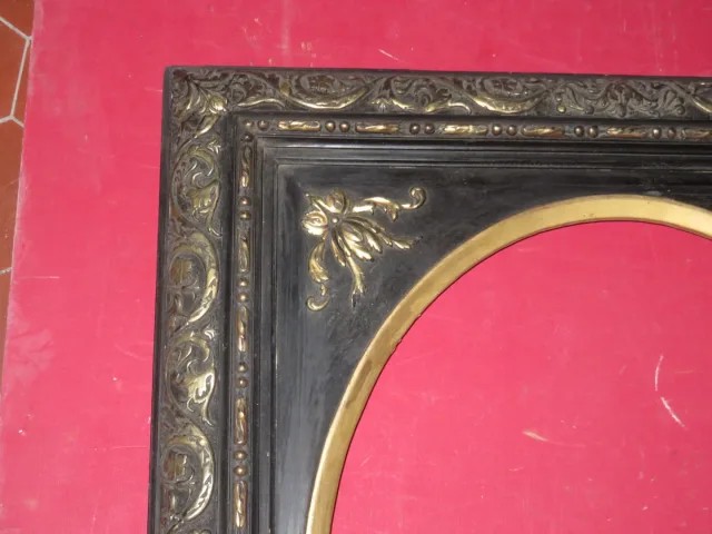 Cadre Ovale, Napoleon III, Noir Et Or, époque 19ème.