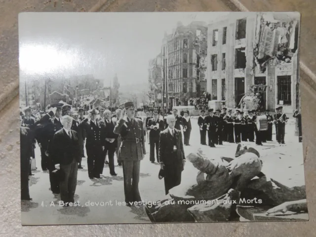 Foto originale de Charles de Gaule à Brest en 1945.