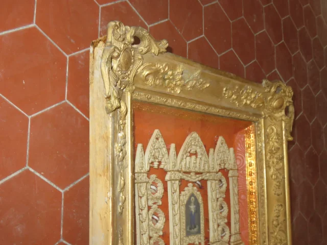 Grand Cadre Reliquaire époque 19ème.