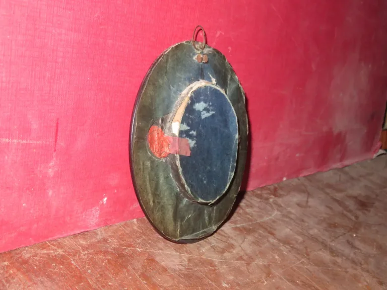 19. C RELIQUARY