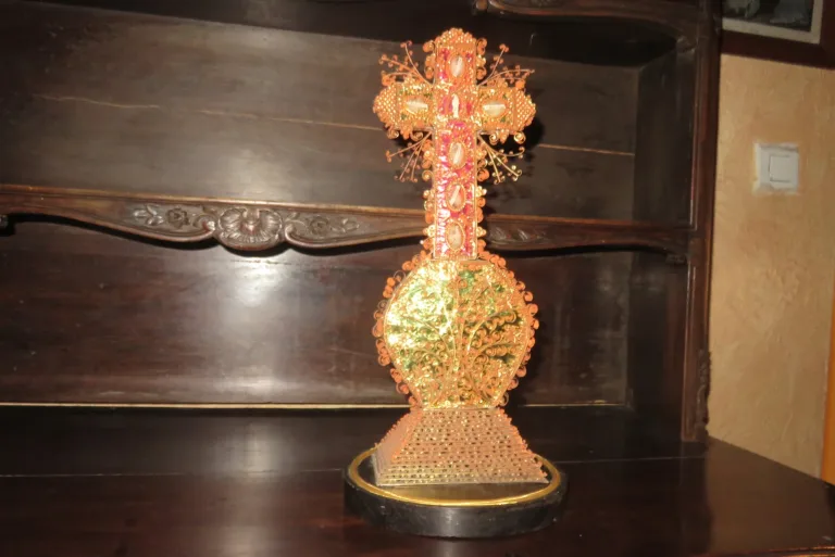 CROCIFISSO RELIQUIARIO DEL XIX SECOLO