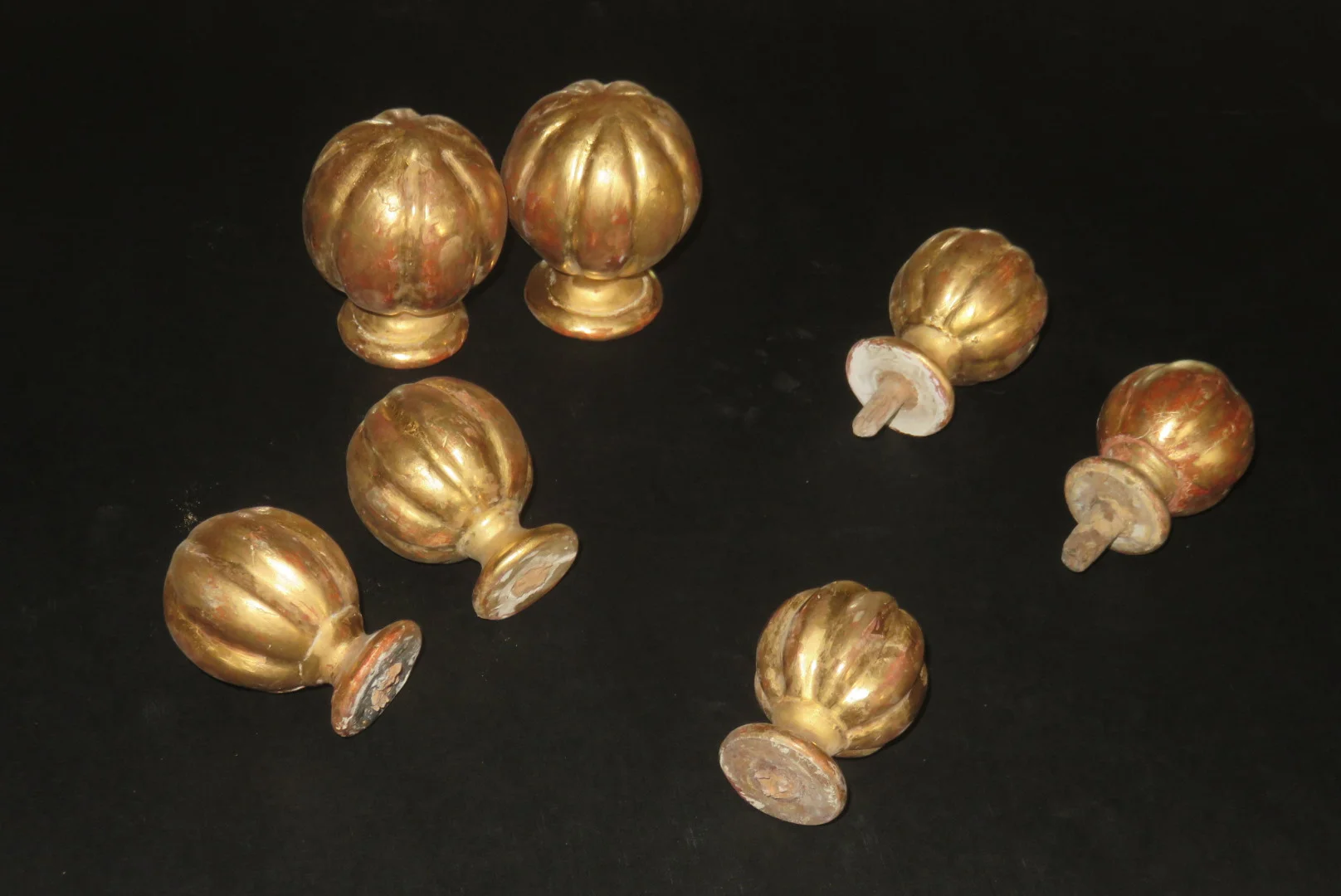 GILTWOOD DECORATION