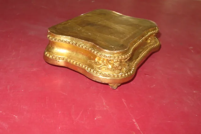 GILTWOOD PEDESTALS