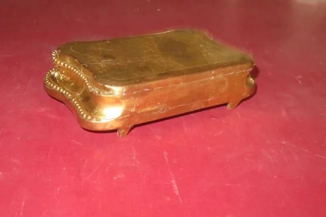 GILTWOOD PEDESTALS