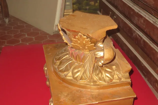 GILTWOOD VOETSTUK