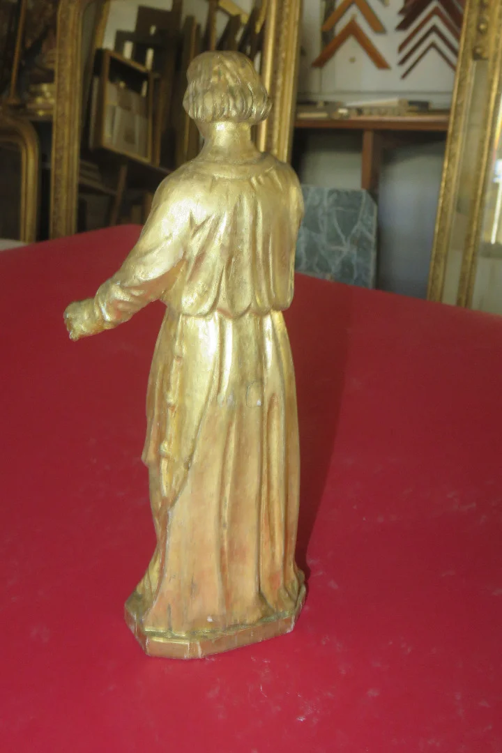 Statue Représentant Un Moine, époque 19ème, En Bois Doré.