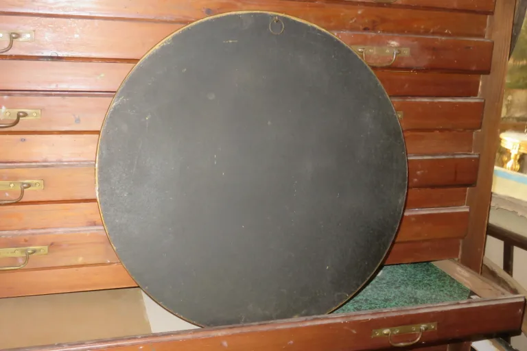 Grand Miroir Sorcière,  en bois doré,  époque Début 20 ème.
