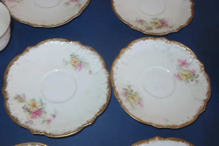 LIMOGES PORSELEIN KOFFIESERVICE