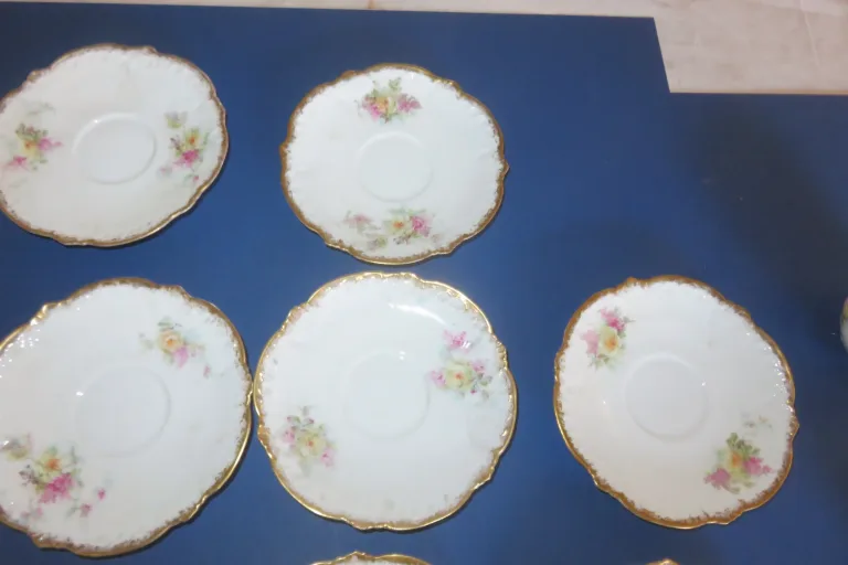 LIMOGES PORSELEIN KOFFIESERVICE
