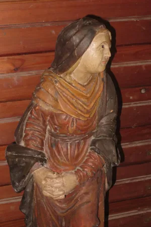 Vierge De Calvaire, Sculpture En Bois Polychome, époque 18 ème.
