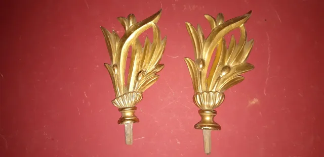 Paire d'élements Décoratifs, Embrasses à Rideaux, époque 19ème.