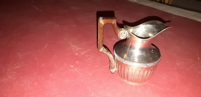 Pot à Lait En Argent, époque 19ème.