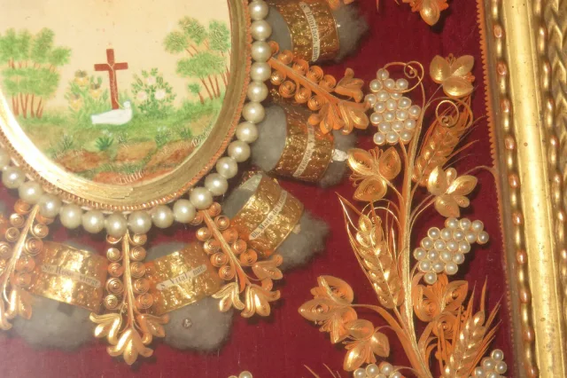 RELIQUARY FRAME