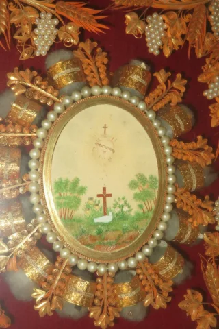 RELIQUARY FRAME