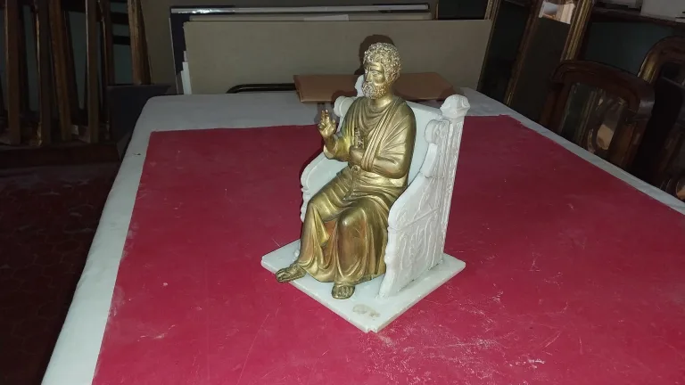 STATUETTE DES HEILIGEN PETRUS