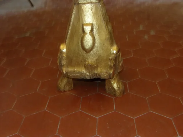 PAIR OF FLARE HOLDERS