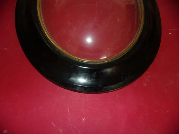 Cadre Ovale, époque 19ème,  Napoléon III , Verre Bombé.