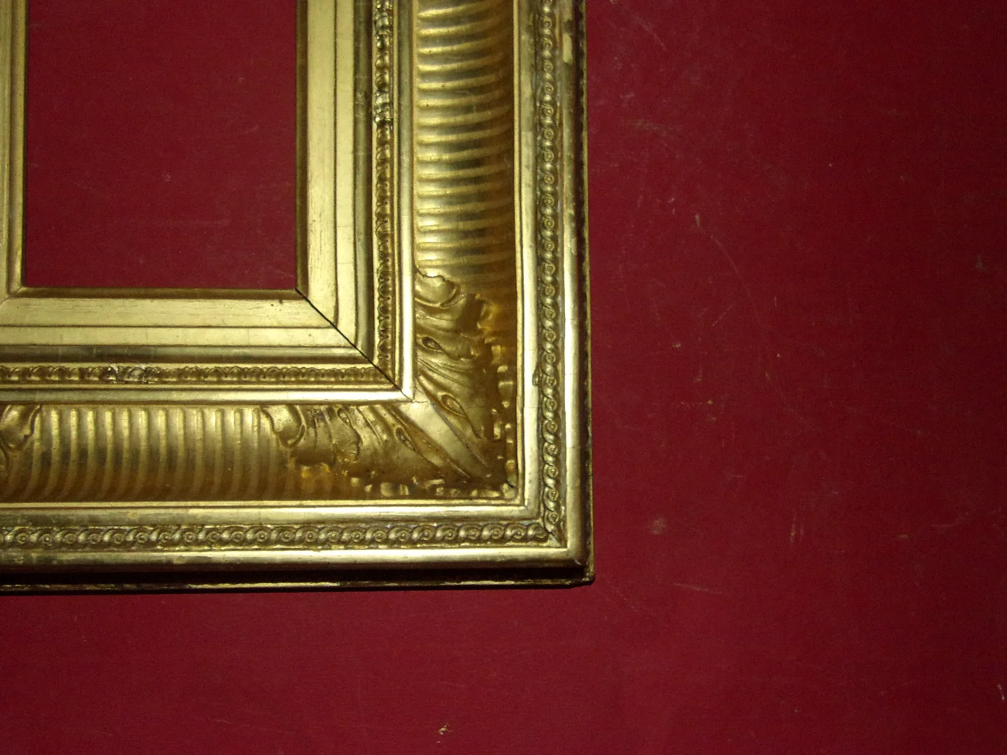 NEGENTIENDE EEUWSE FRAME