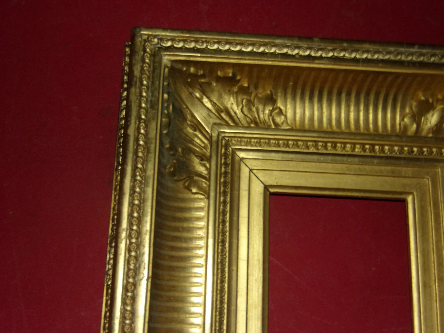 NEGENTIENDE EEUWSE FRAME