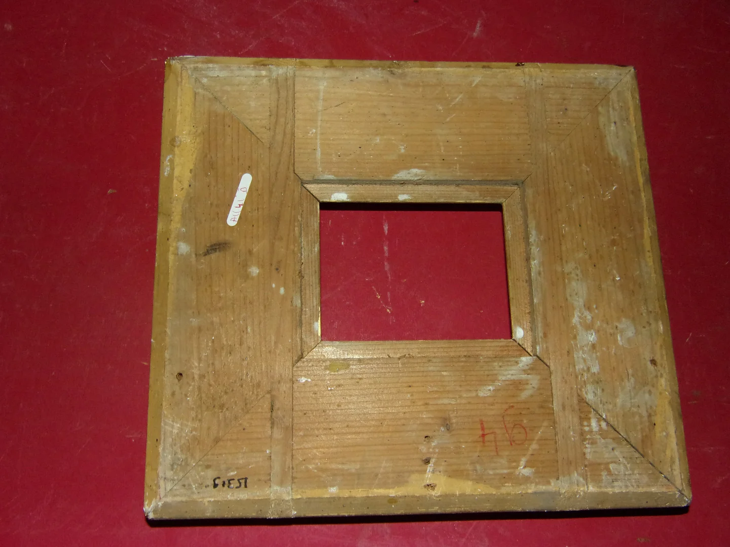 NEGENTIENDE EEUWSE FRAME