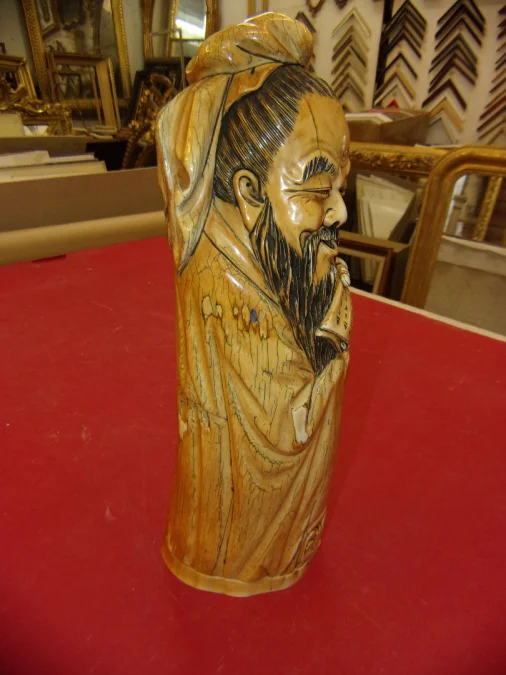 Sculpture En Ivoire, Sage Chinois Des Années 30.