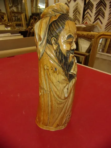 Sculpture En Ivoire, Sage Chinois Des Années 30.