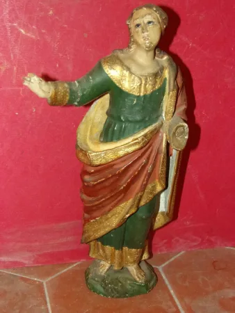 Statue De Sainte En Bois Sculpté, époque 18ème.