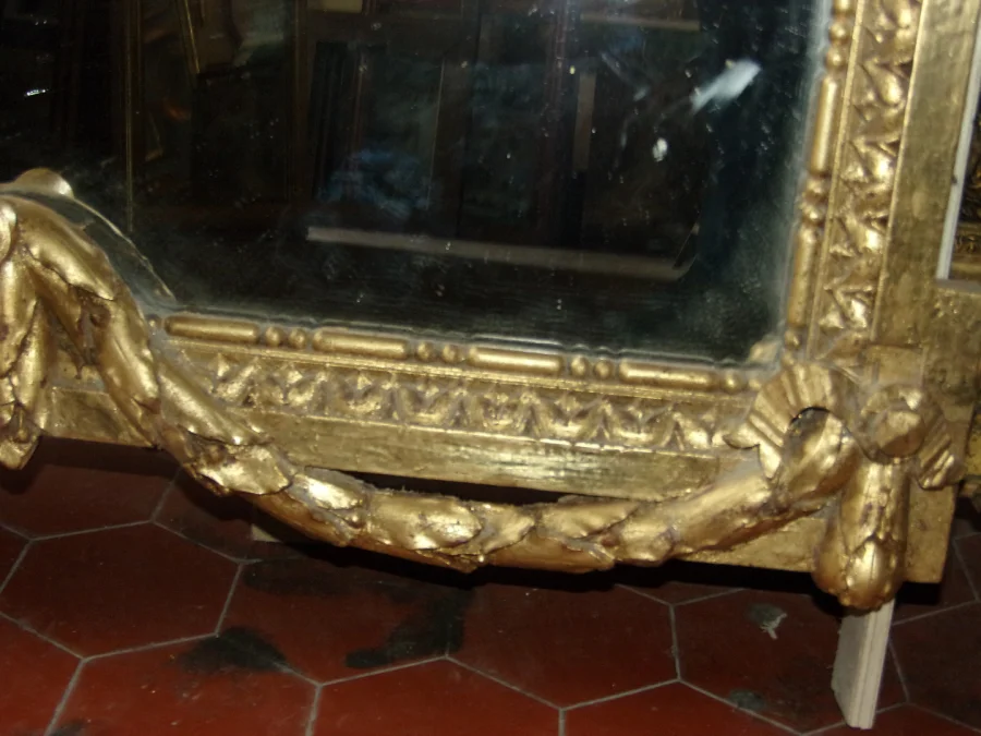 Miroir à Fronton, époque 19ème, En Bois Doré.