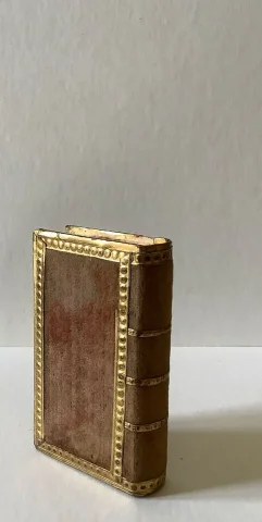 Boîte En Trompe L’œil De Livre  Début 19ème.