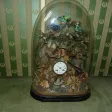Pendule Aux Oiseaux Exotiques, Ouistiti, Sous Globe, époque 19 ème.