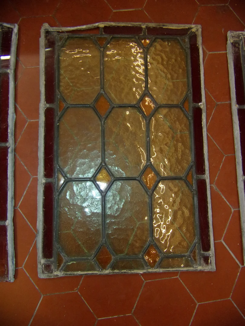 Ensemble de vitraux époque 19ème.