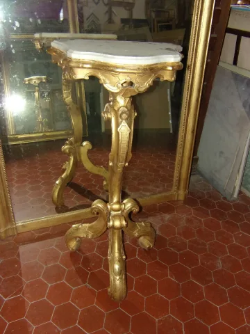 MESA CONSOLA DEL SIGLO XIX.