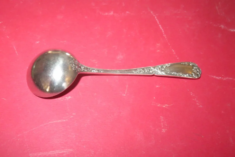 Coffret  :  Pince à Sucre, Pelle à Sel Et Louche à Moutarde En Argent, époque Fin 19ème